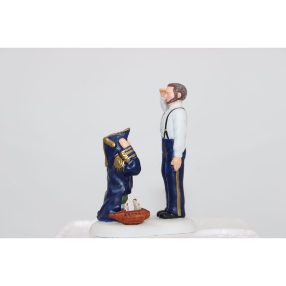 Dept 56 Dickens Village - Future Admiral, Queens Port